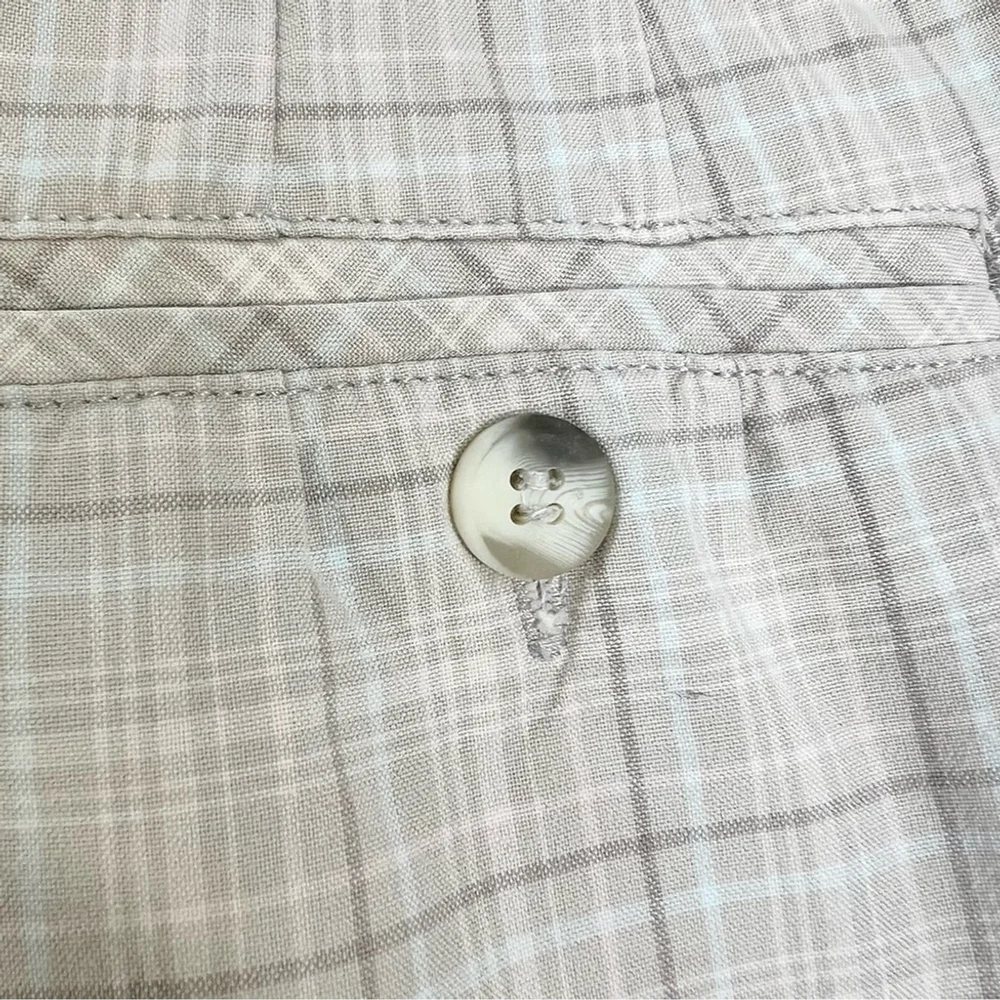 Vintage 80s 90s IZOD 100% cotton beige tan plaid pleated long Bermuda shorts 10